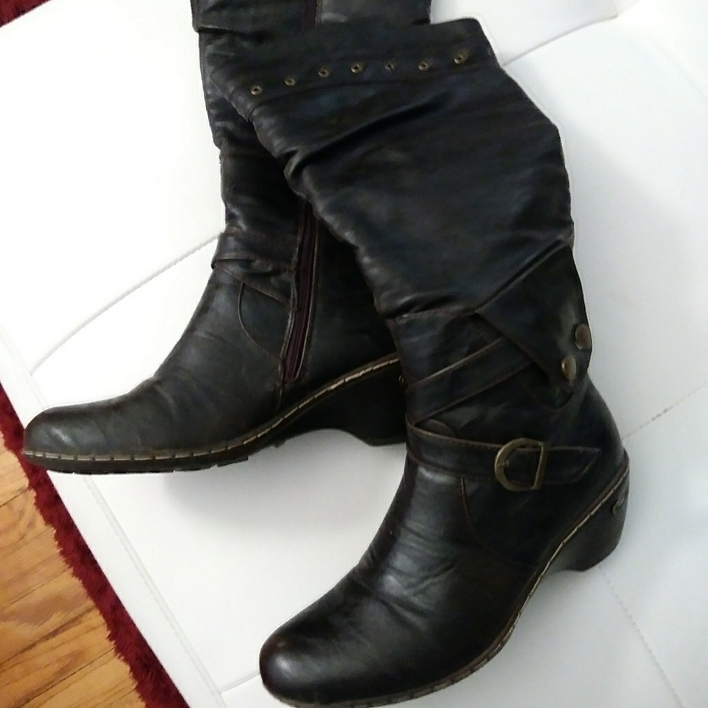 Buca Boots - Picture 2 of 5